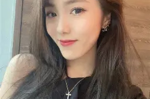 一天3大瓜！带着女儿偷腥、偷税漏税、滞留迪拜件件荒唐可笑